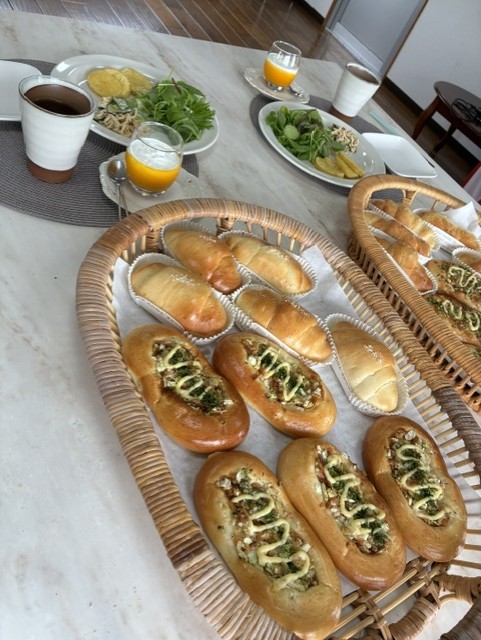2026.07 お好み焼き風パン　塩パン